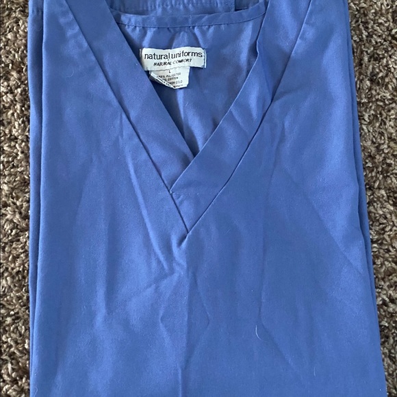 Scrub Top - Picture 2 of 2